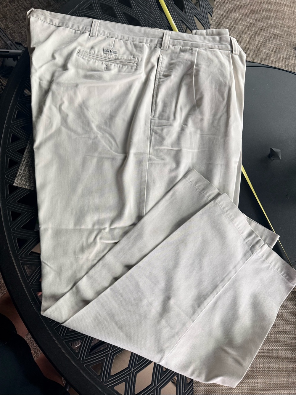 Polo Ralph Lauren Men’s Big & Tall Pleated Chino Pants Khaki/Beige